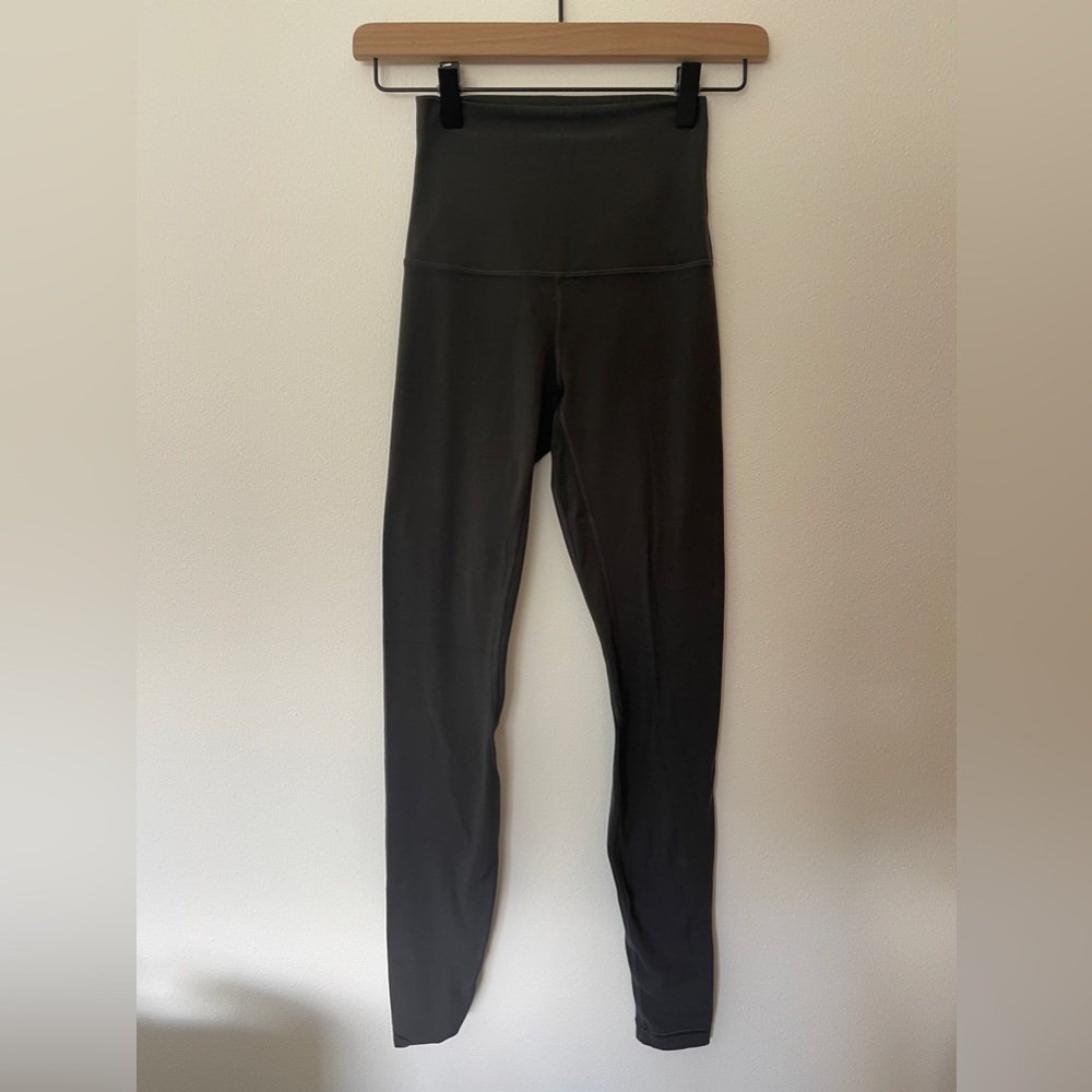 Lululemon align 28” dark graphite - Picture 2 of 7